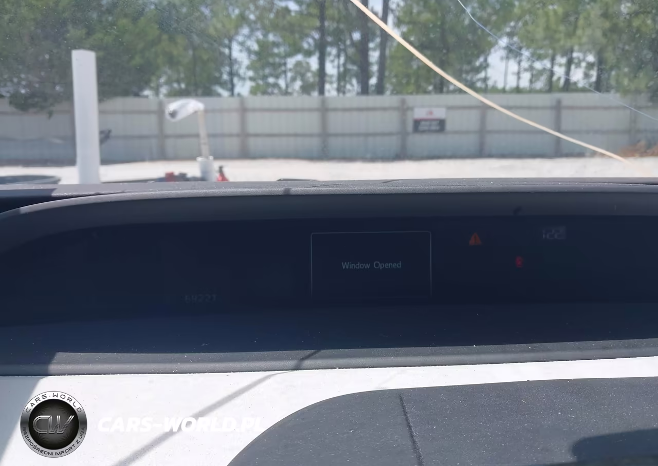 2022 Toyota Prius Limited VIN:JTDKAMFU0N3163129 - 7