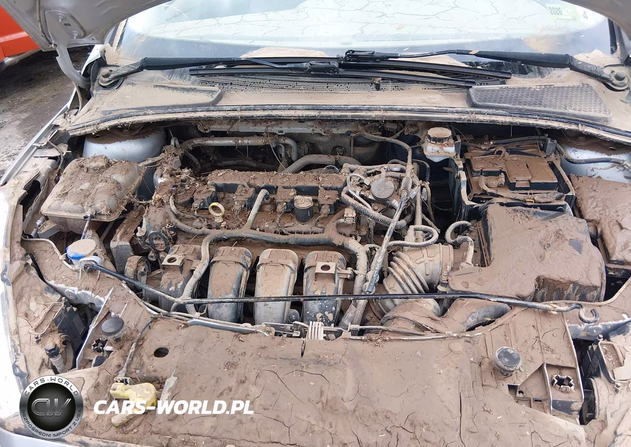 2018 Ford Focus S VIN:1FADP3E24JL203133 - 10