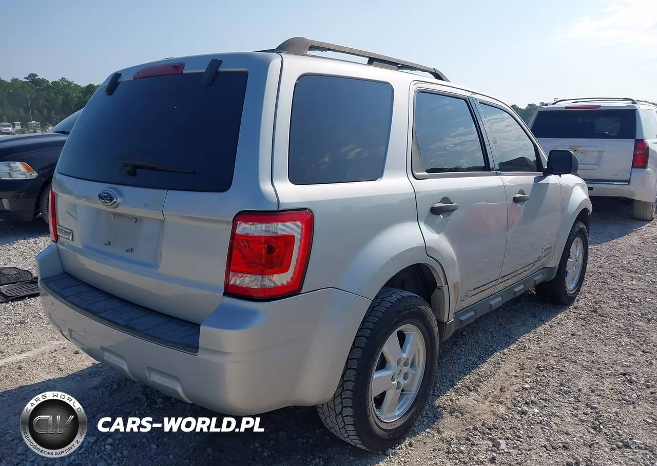 2008 Ford Escape Xlt VIN:1FMCU03Z98KD07593 - 4