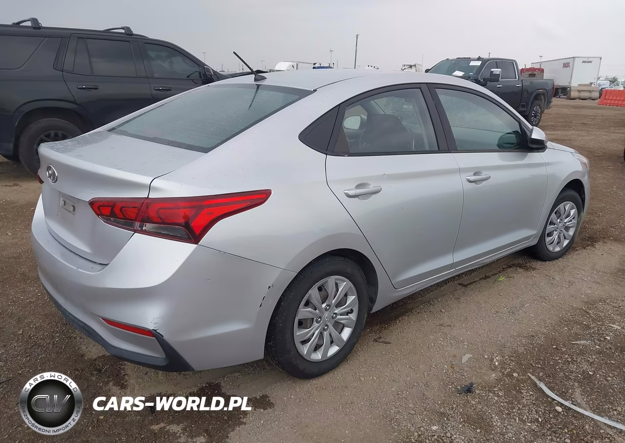 2019 Hyundai Accent Se VIN:3KPC24A30KE041293 - 4