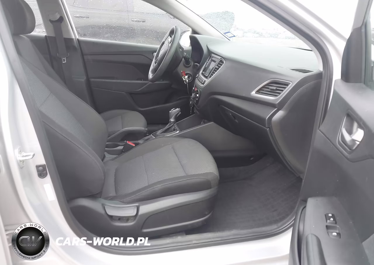 2019 Hyundai Accent Se VIN:3KPC24A30KE041293 - 5