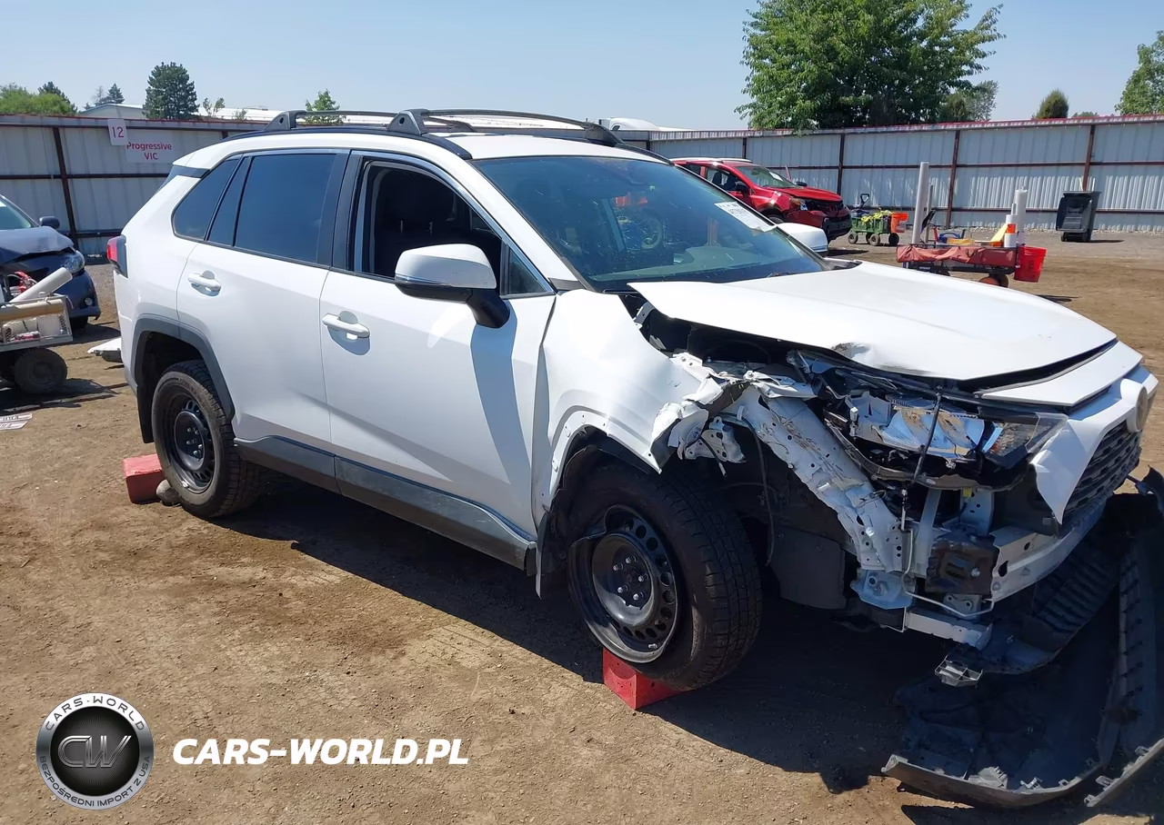 2020 Toyota Rav4 Le