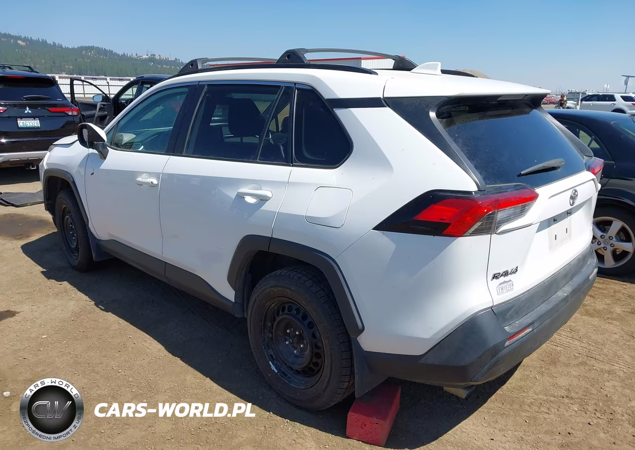 2020 Toyota Rav4 Le VIN:2T3G1RFV8LW100186 - 3