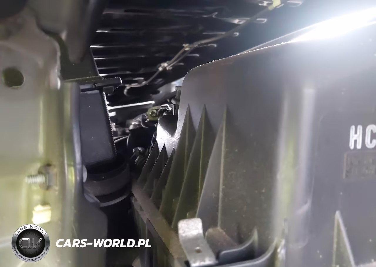 2020 Toyota Corolla Le VIN:JTDEPRAE8LJ047145 - 10