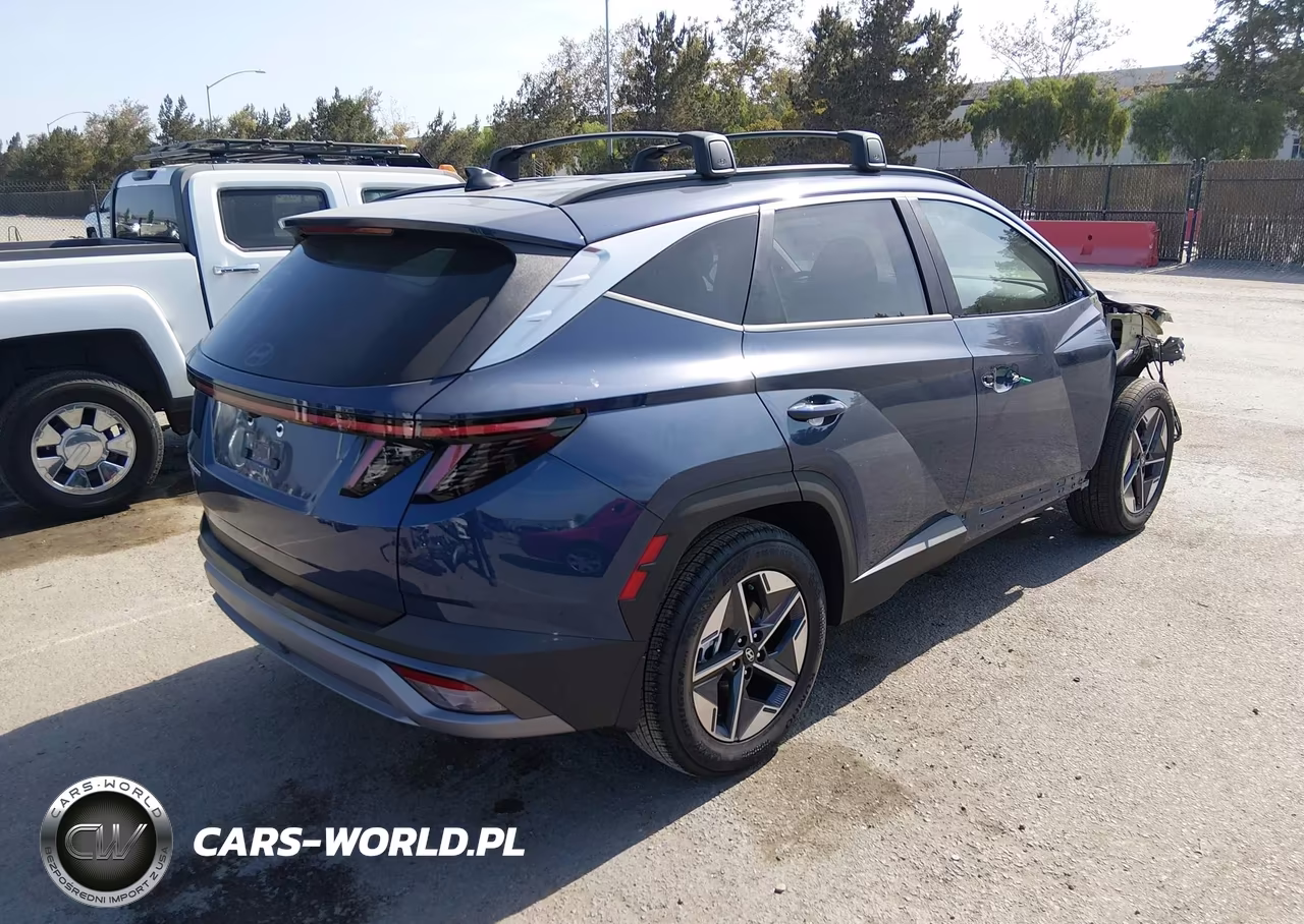 2026 Hyundai Tucson Sel Premium VIN:5NMJC3DE8TH734263 - 4