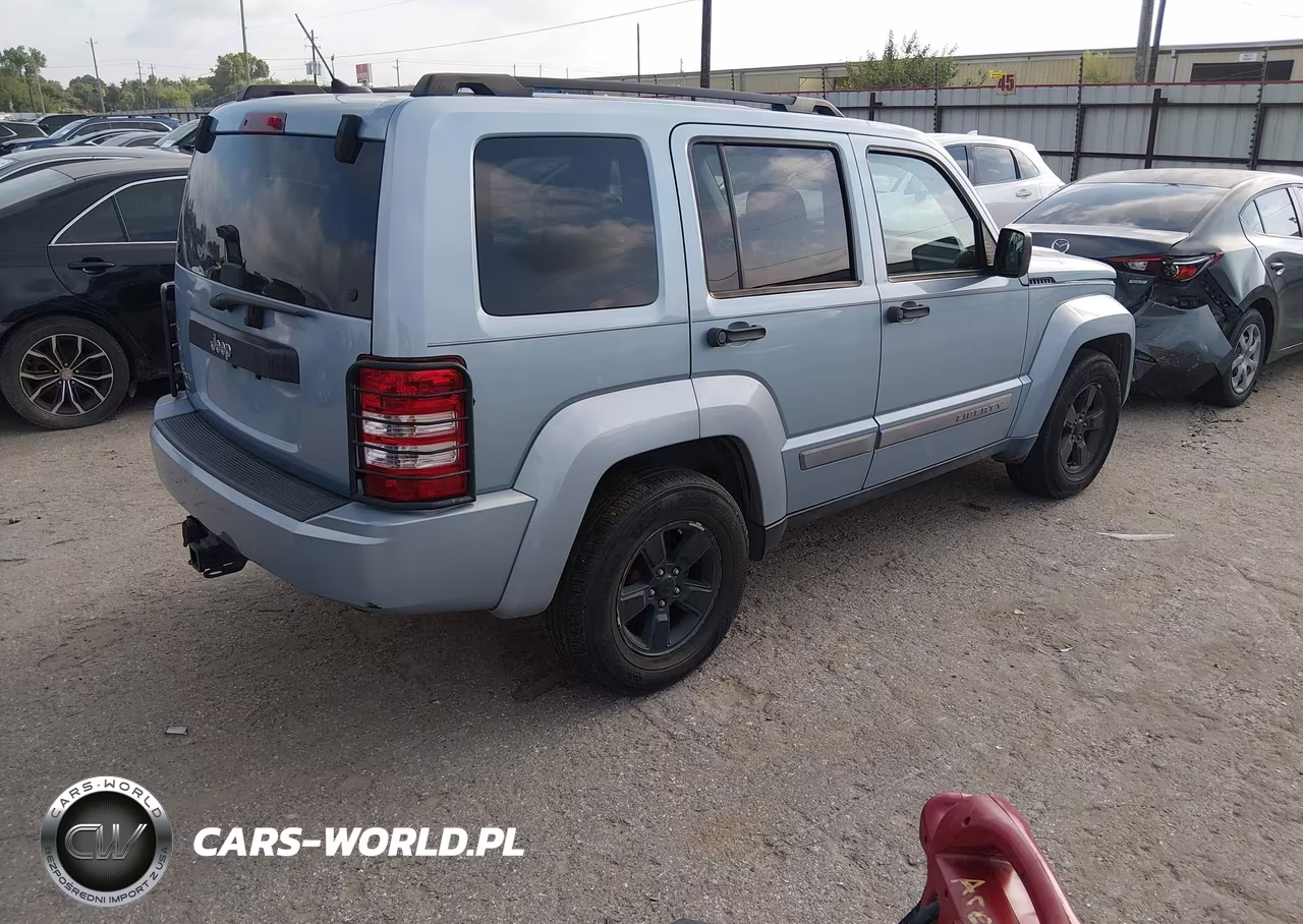 2012 Jeep Liberty Sport VIN:1C4PJMAK8CW132993 - 4