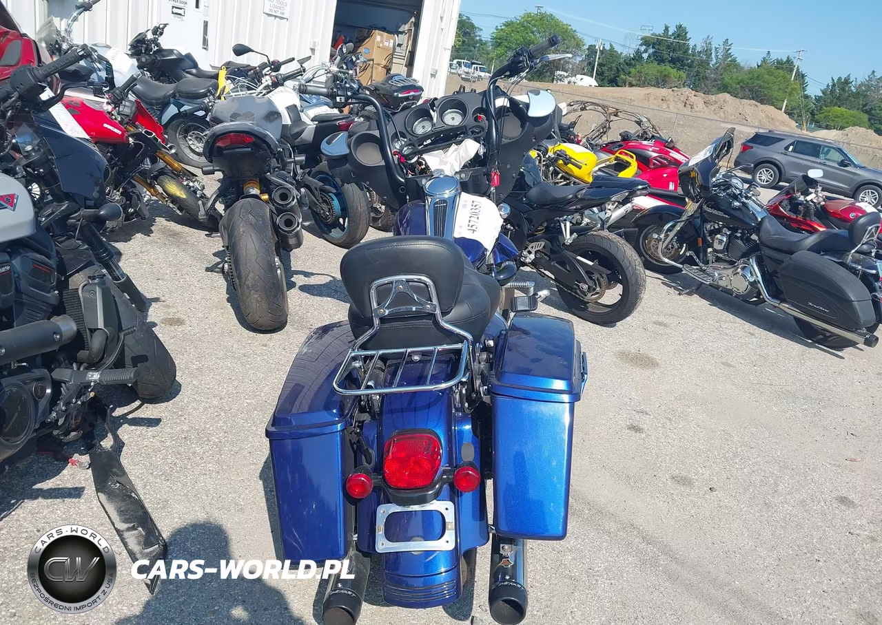 2007 Harley-Davidson Flhx VIN:1HD1KB4107Y611296 - 6