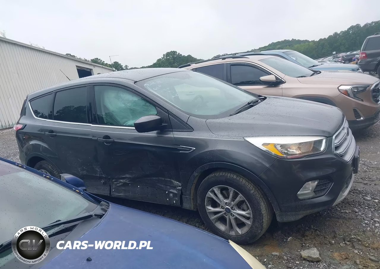2017 Ford Escape Se VIN:1FMCU9GD0HUA30162 - 13
