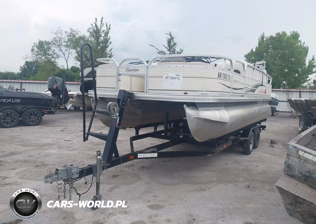 2010 Tracker Tracker Suntracker F VIN:BUJ04556E910 - 2