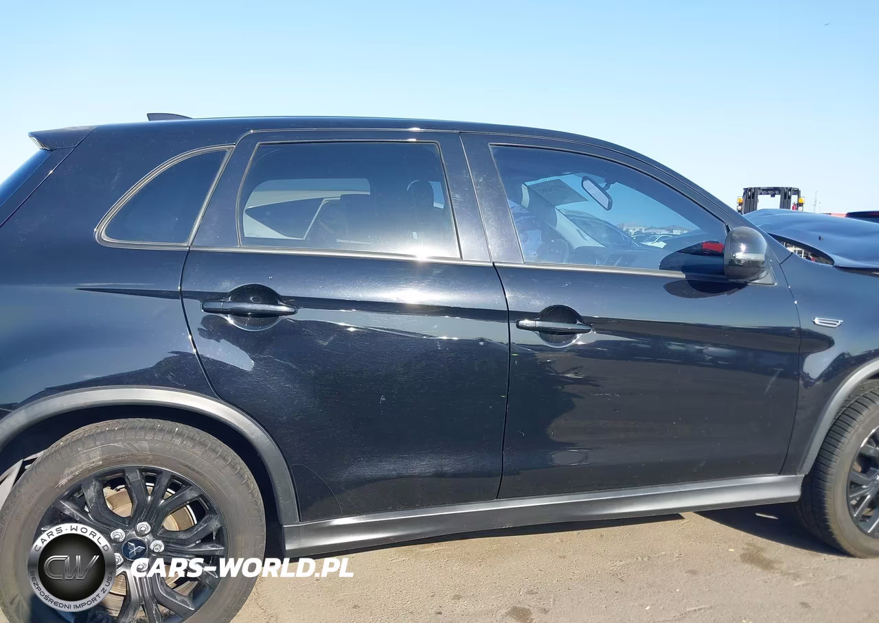 2017 Mitsubishi Outlander Sport 2.0 Le VIN:JA4AP3AU0HZ068996 - 13