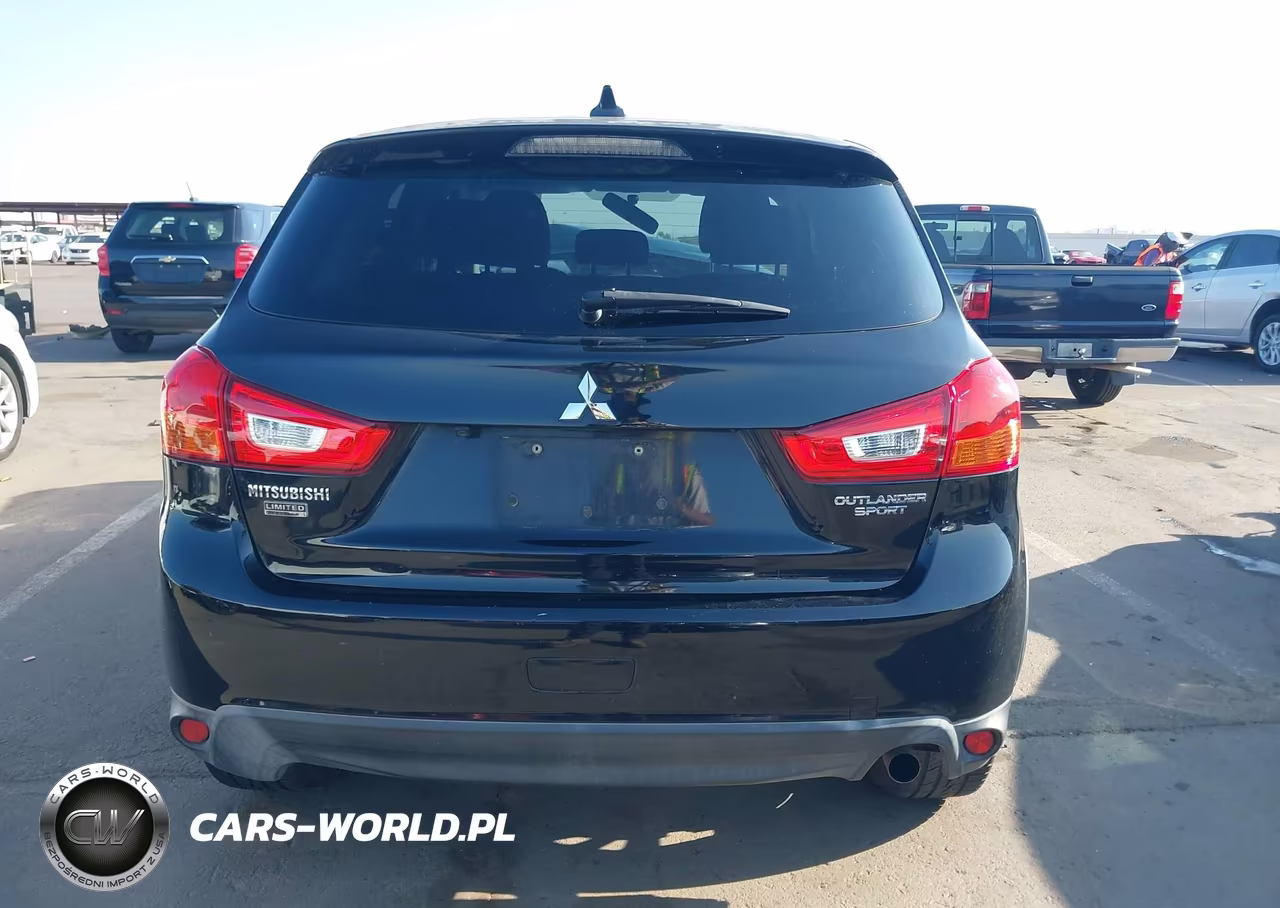 2017 Mitsubishi Outlander Sport 2.0 Le VIN:JA4AP3AU0HZ068996 - 16