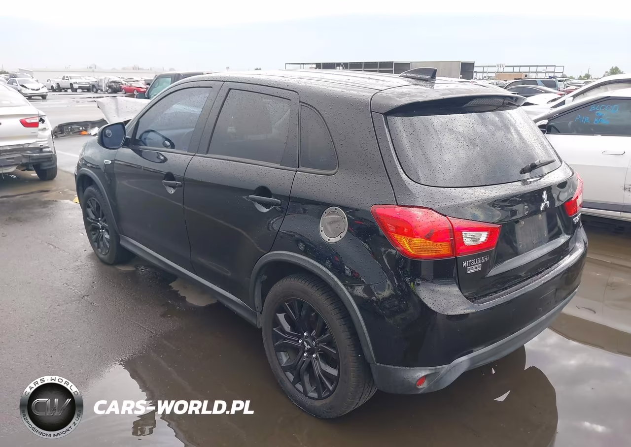 2017 Mitsubishi Outlander Sport 2.0 Le VIN:JA4AP3AU0HZ068996 - 3