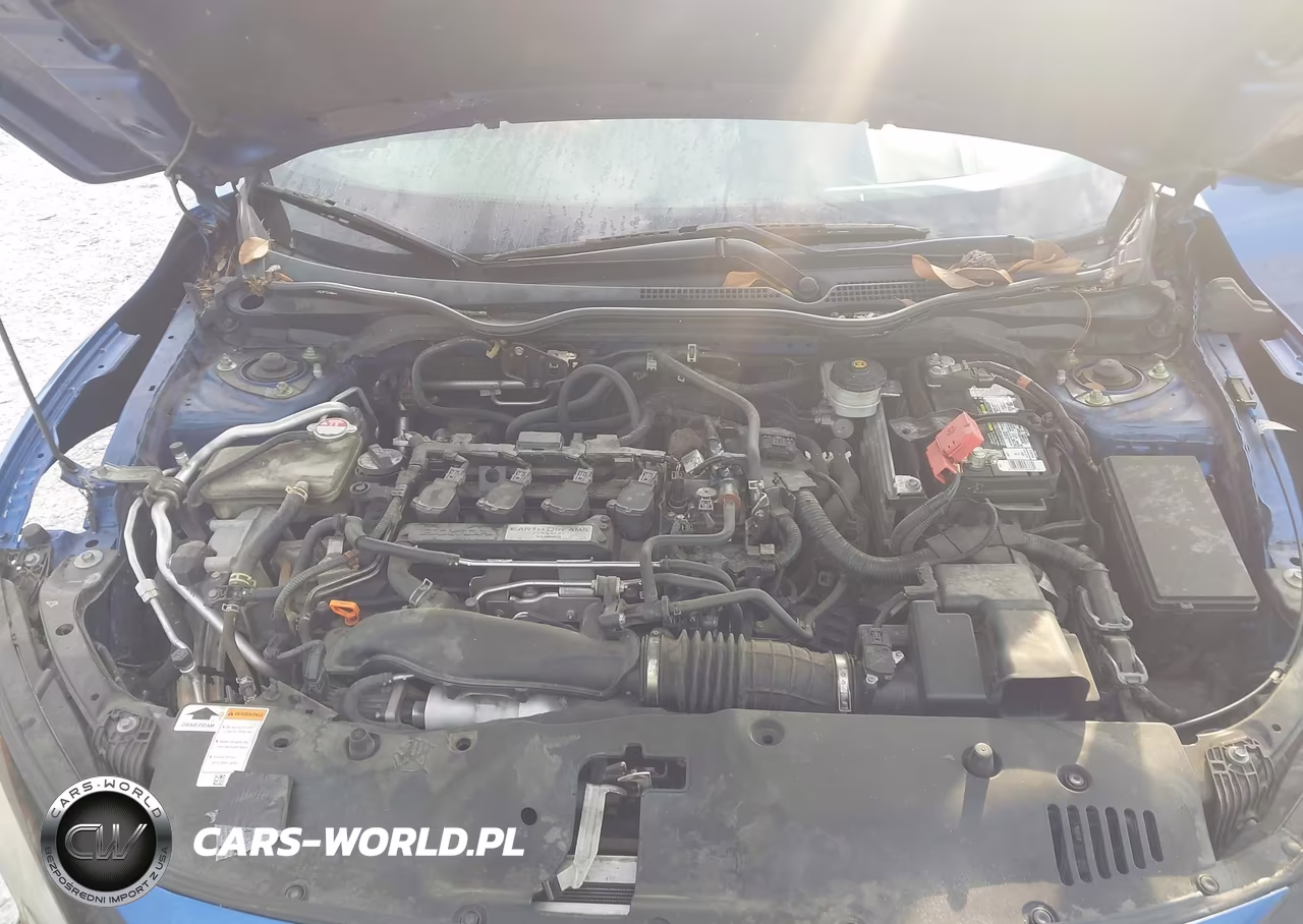 2018 Honda Civic Sport VIN:SHHFK7H45JU224726 - 10