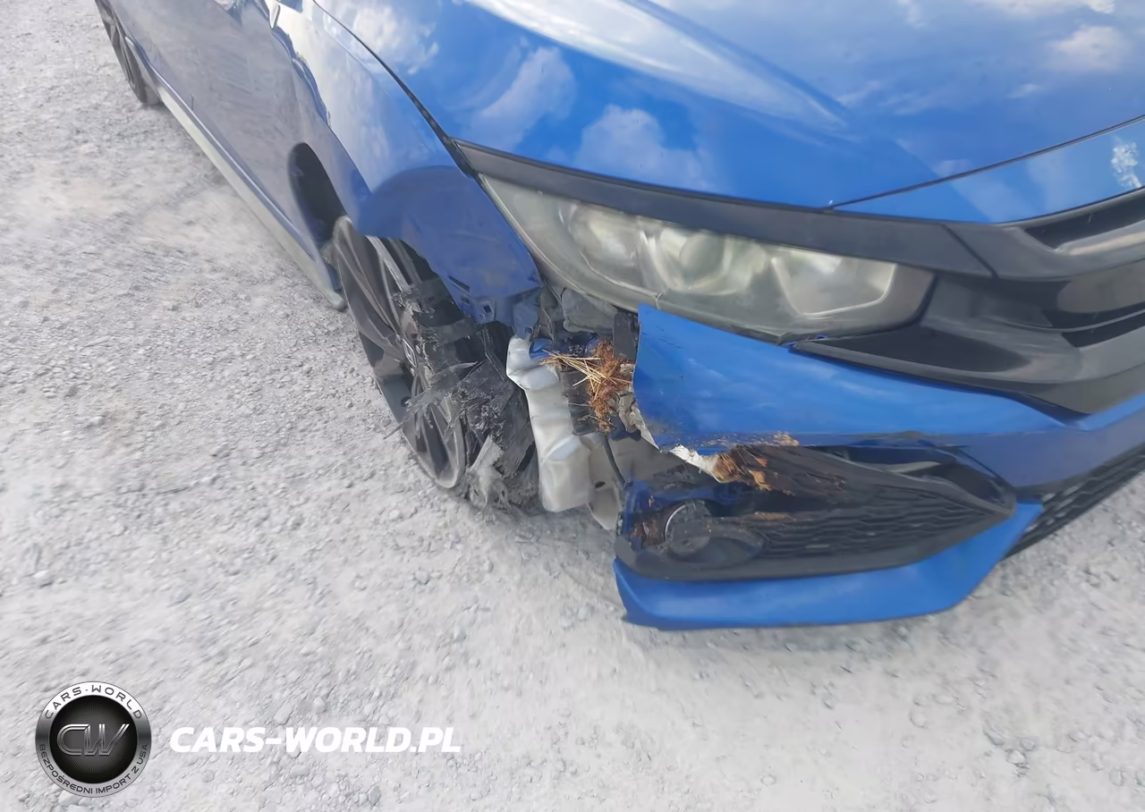 2018 Honda Civic Sport VIN:SHHFK7H45JU224726 - 6