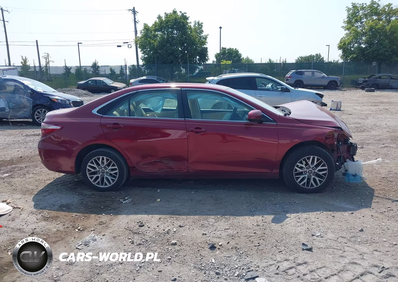 2017 Toyota Camry Le VIN:4T1BF1FK3HU757853 - 13