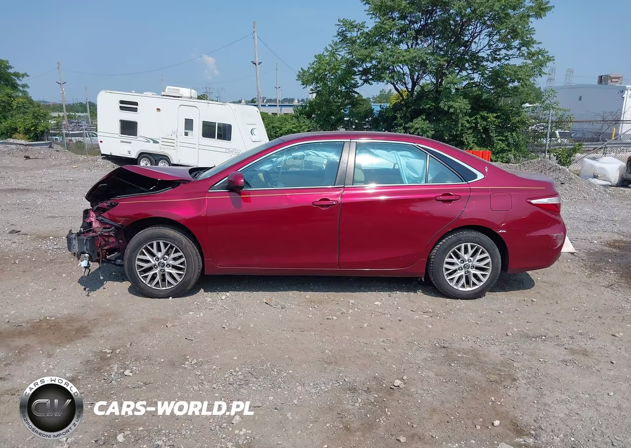 2017 Toyota Camry Le VIN:4T1BF1FK3HU757853 - 14