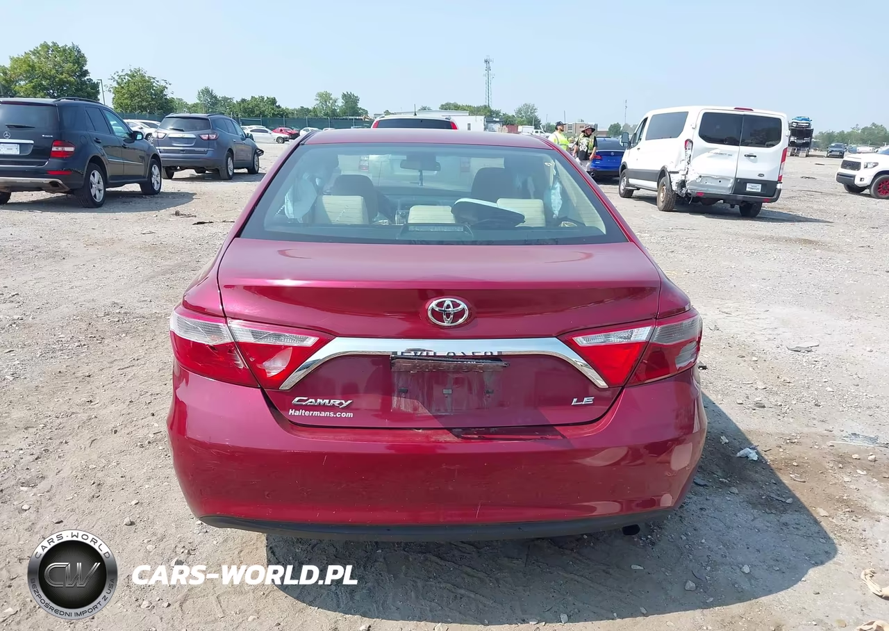 2017 Toyota Camry Le VIN:4T1BF1FK3HU757853 - 16