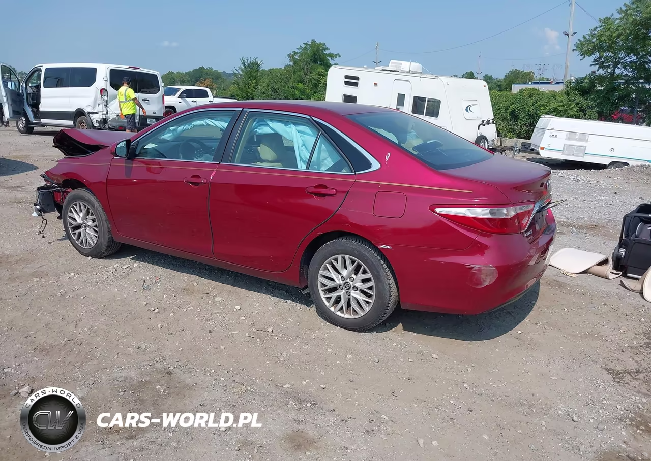 2017 Toyota Camry Le VIN:4T1BF1FK3HU757853 - 3