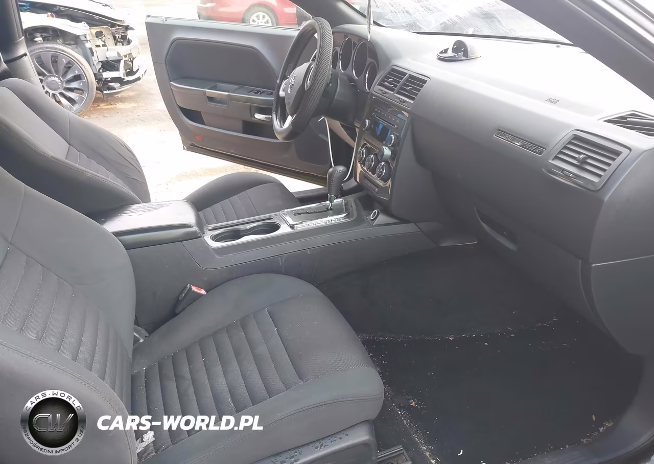 2013 Dodge Challenger Sxt VIN:2C3CDYAG9DH530310 - 5