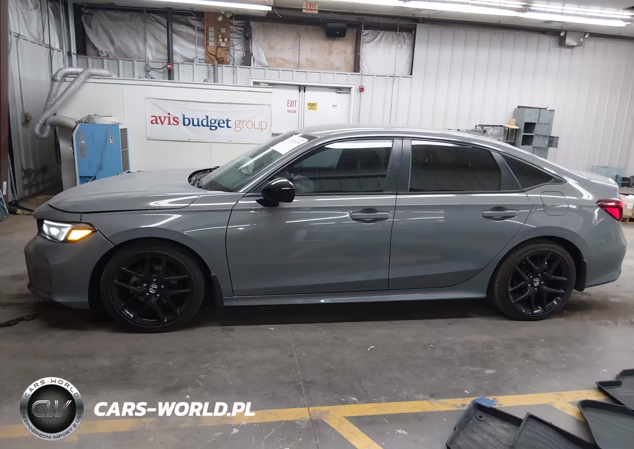 2025 Honda Civic Sport VIN:2HGFE2F51SH555193 - 14