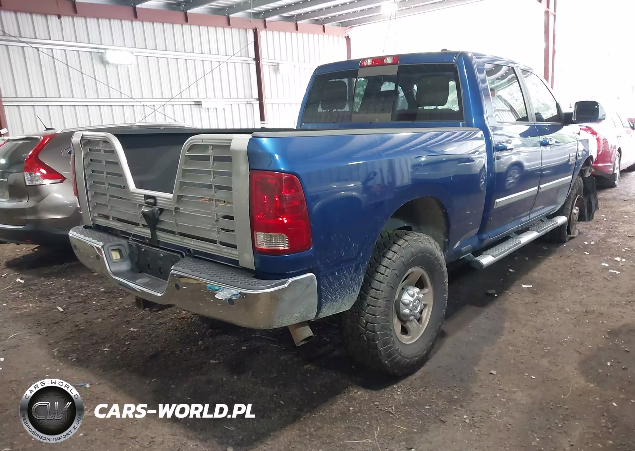 2011 Ram Ram 3500 Laramie VIN:3D73Y3CLXBG506436 - 4