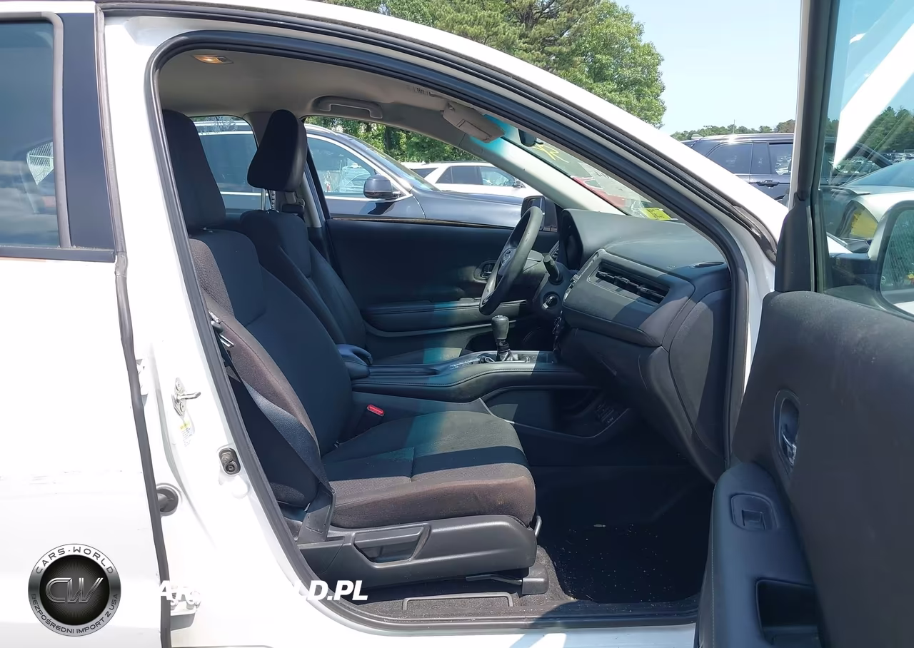 2016 Honda Hr-V Lx VIN:3CZRU5G3XGM704006 - 5