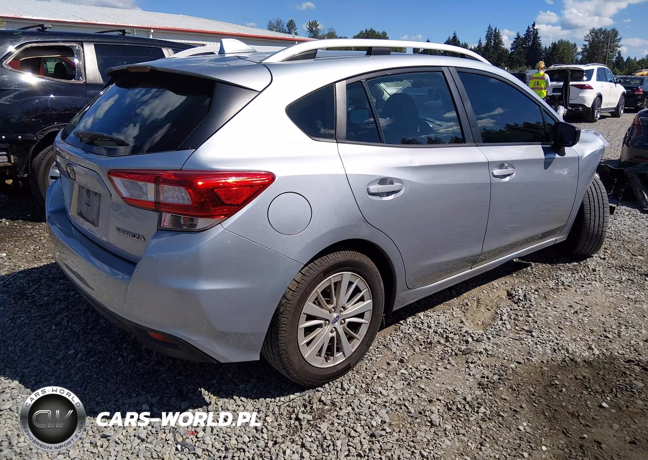 2018 Subaru Impreza 2.0I Premium VIN:4S3GTAD69J3720715 - 4