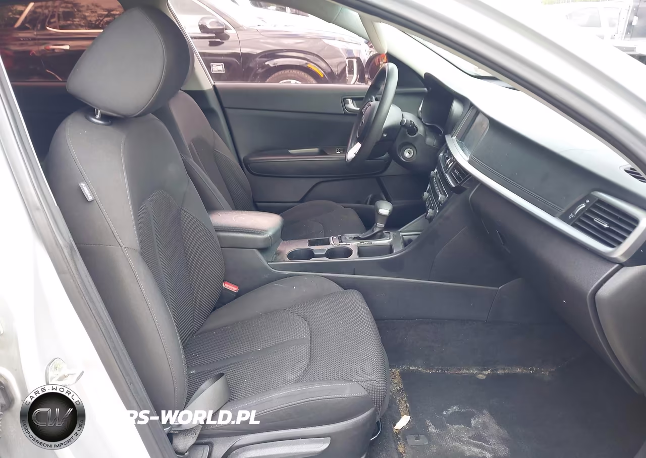 2019 Kia Optima Lx VIN:5XXGT4L33KG288035 - 5