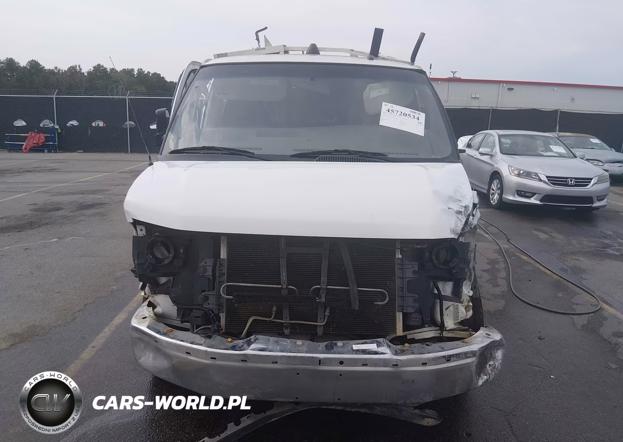 2014 Chevrolet Express 2500 Work Van VIN:1GCWGFCA2E1159732 - 12