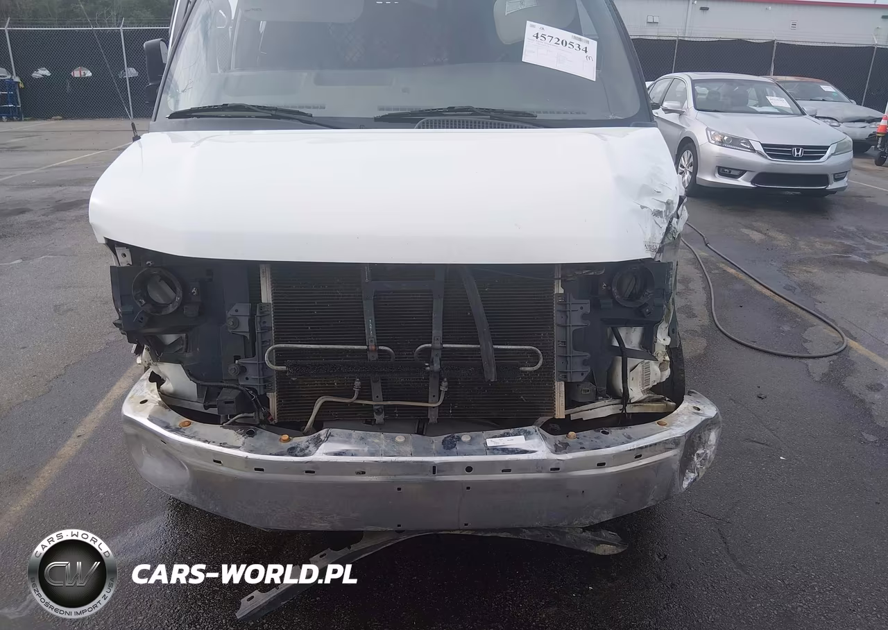 2014 Chevrolet Express 2500 Work Van VIN:1GCWGFCA2E1159732 - 18