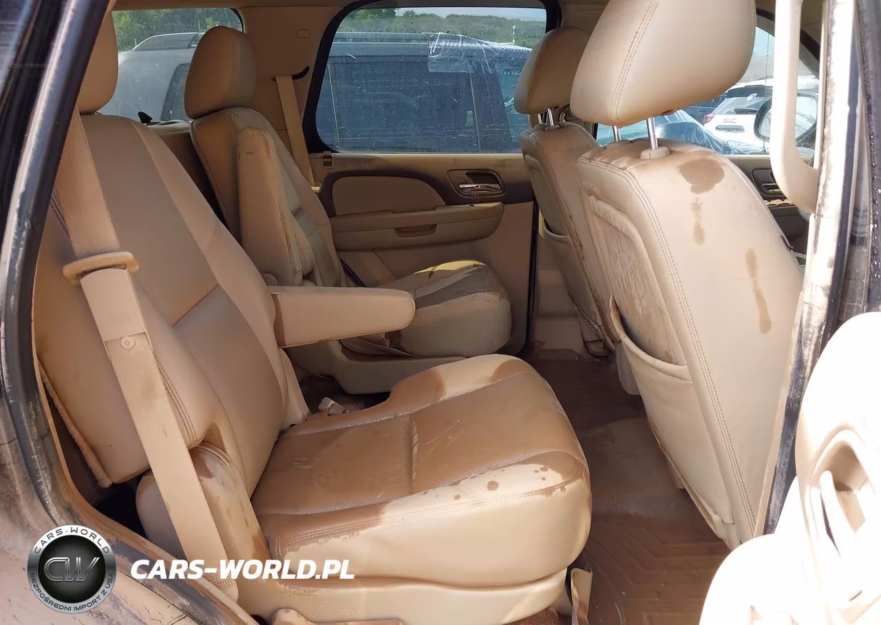2011 Chevrolet Tahoe Ltz VIN:1GNSKCE06BR389021 - 8