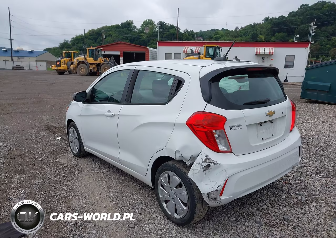 2017 Chevrolet Spark Ls Cvt VIN:KL8CB6SA2HC789237 - 3