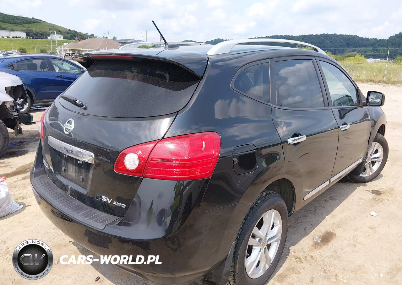2013 Nissan Rogue Sv VIN:JN8AS5MV0DW621666 - 4