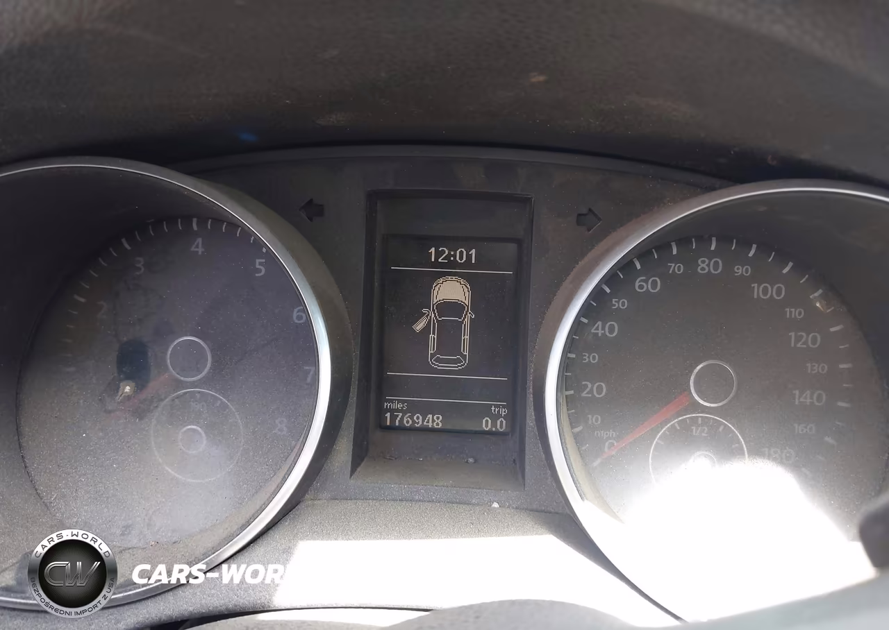 2010 Volkswagen Gti 2-Door VIN:WVWFD7AJ9AW140285 - 7