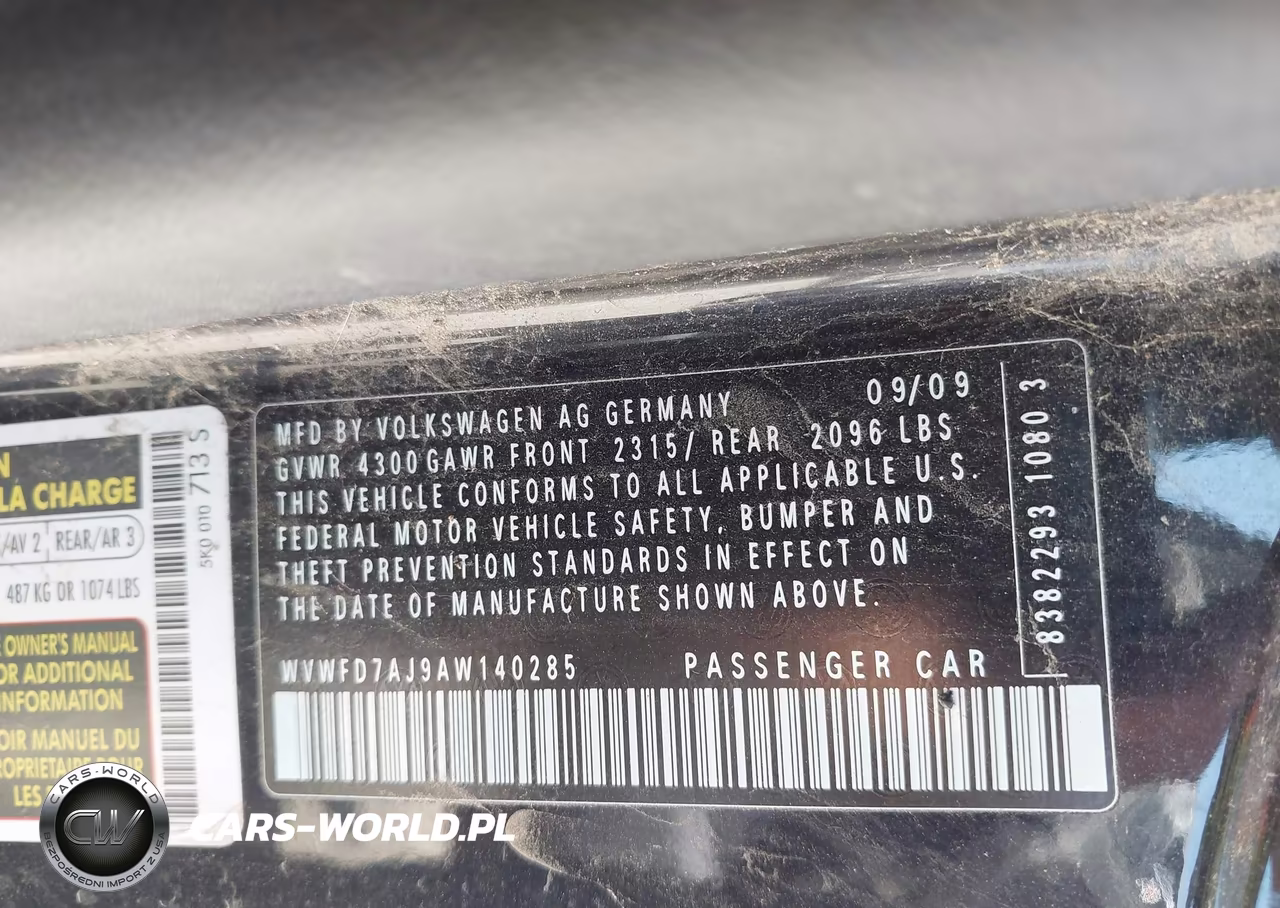2010 Volkswagen Gti 2-Door VIN:WVWFD7AJ9AW140285 - 9