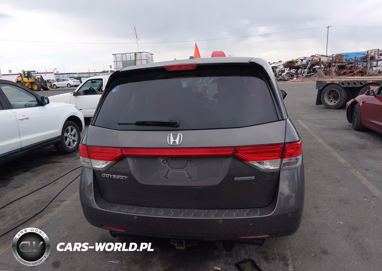 2015 Honda Odyssey Touring-Touring Elite VIN:5FNRL5H95FB050045 - 17