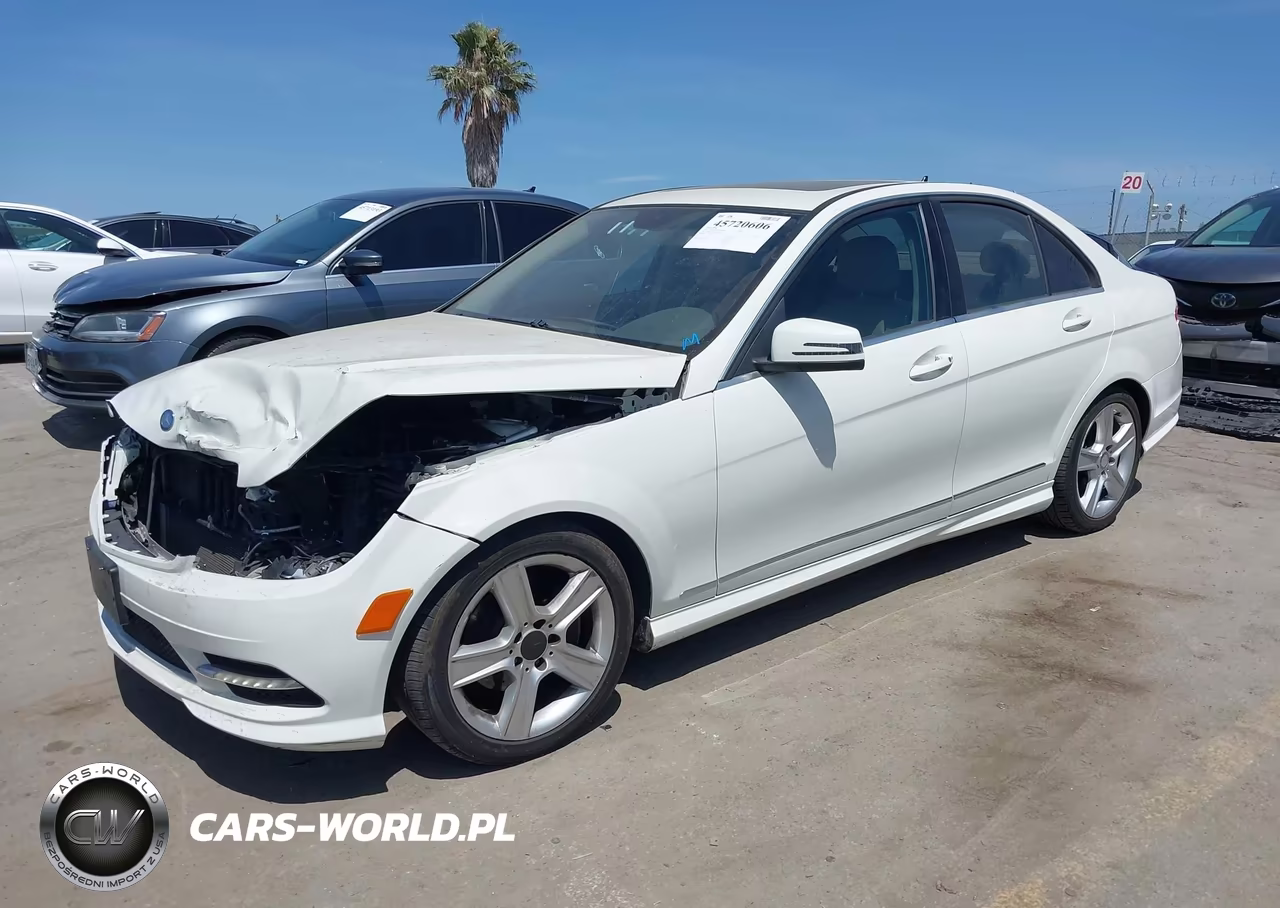 2011 Mercedes-Benz C 300 Sport VIN:WDDGF5EB9BA524738 - 2