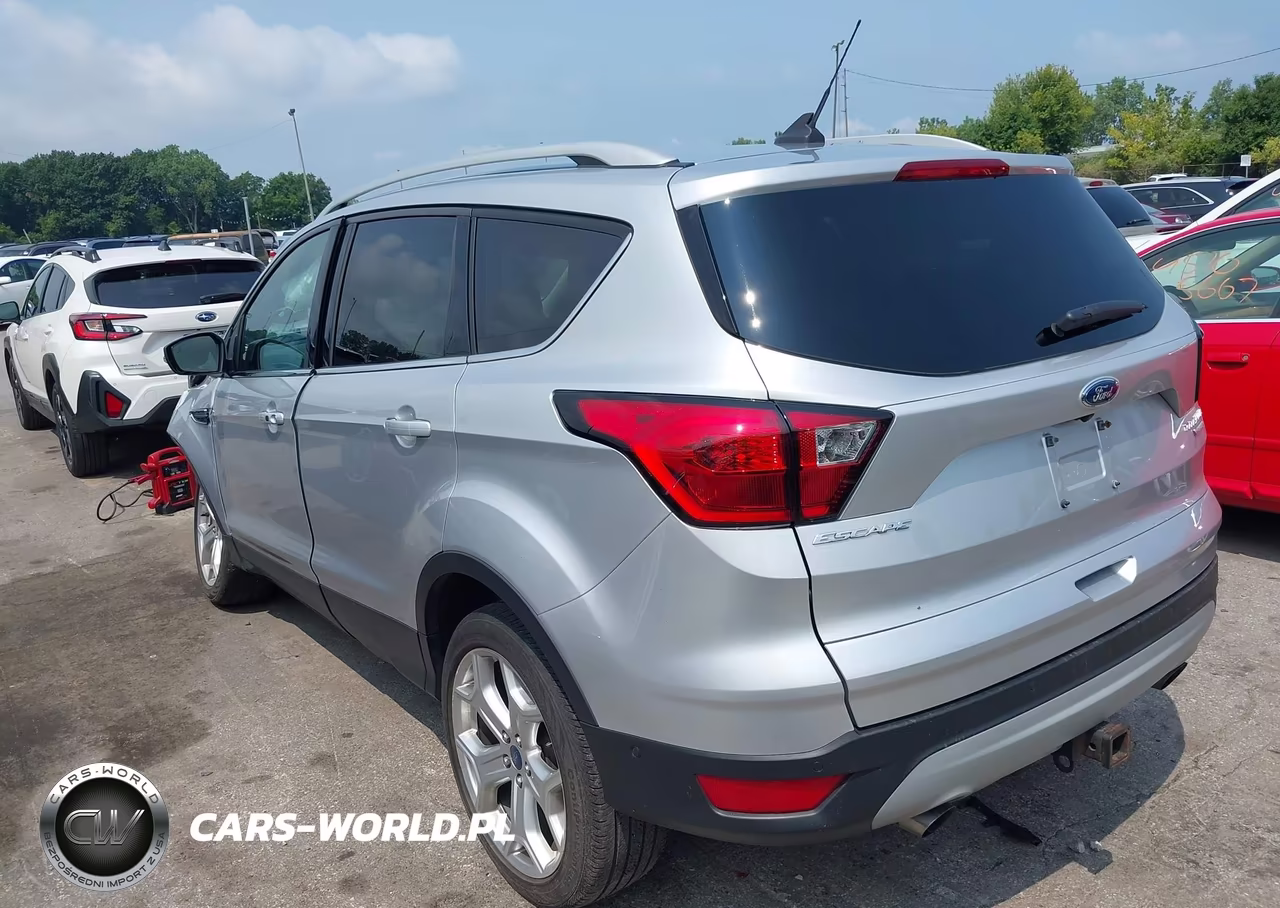 2019 Ford Escape Titanium VIN:1FMCU0J95KUB76256 - 3