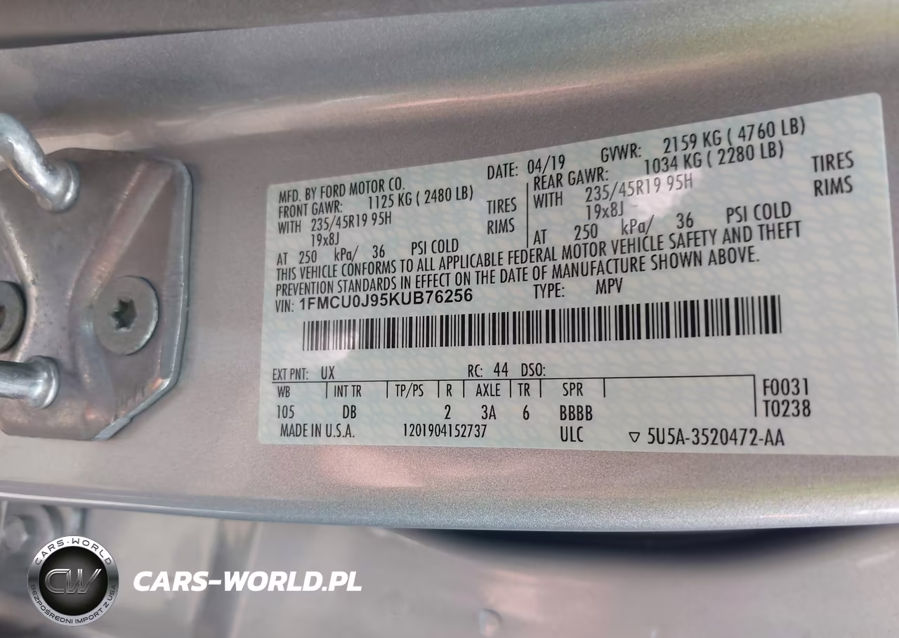 2019 Ford Escape Titanium VIN:1FMCU0J95KUB76256 - 9