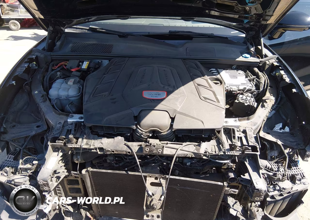 2020 Porsche Cayenne Coupe Turbo VIN:WP1BF2AY8LDA65102 - 10