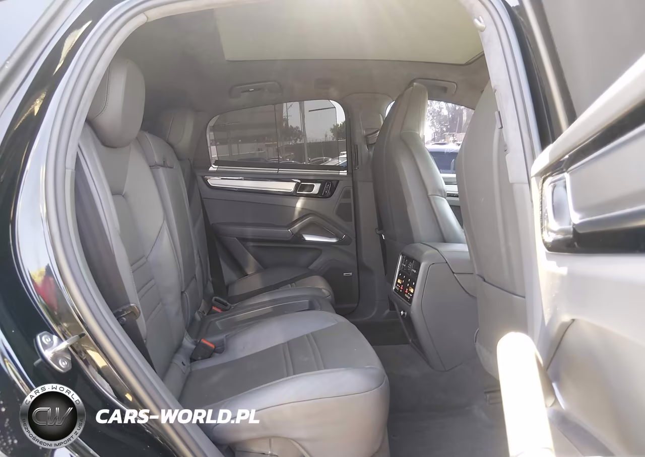 2020 Porsche Cayenne Coupe Turbo VIN:WP1BF2AY8LDA65102 - 8