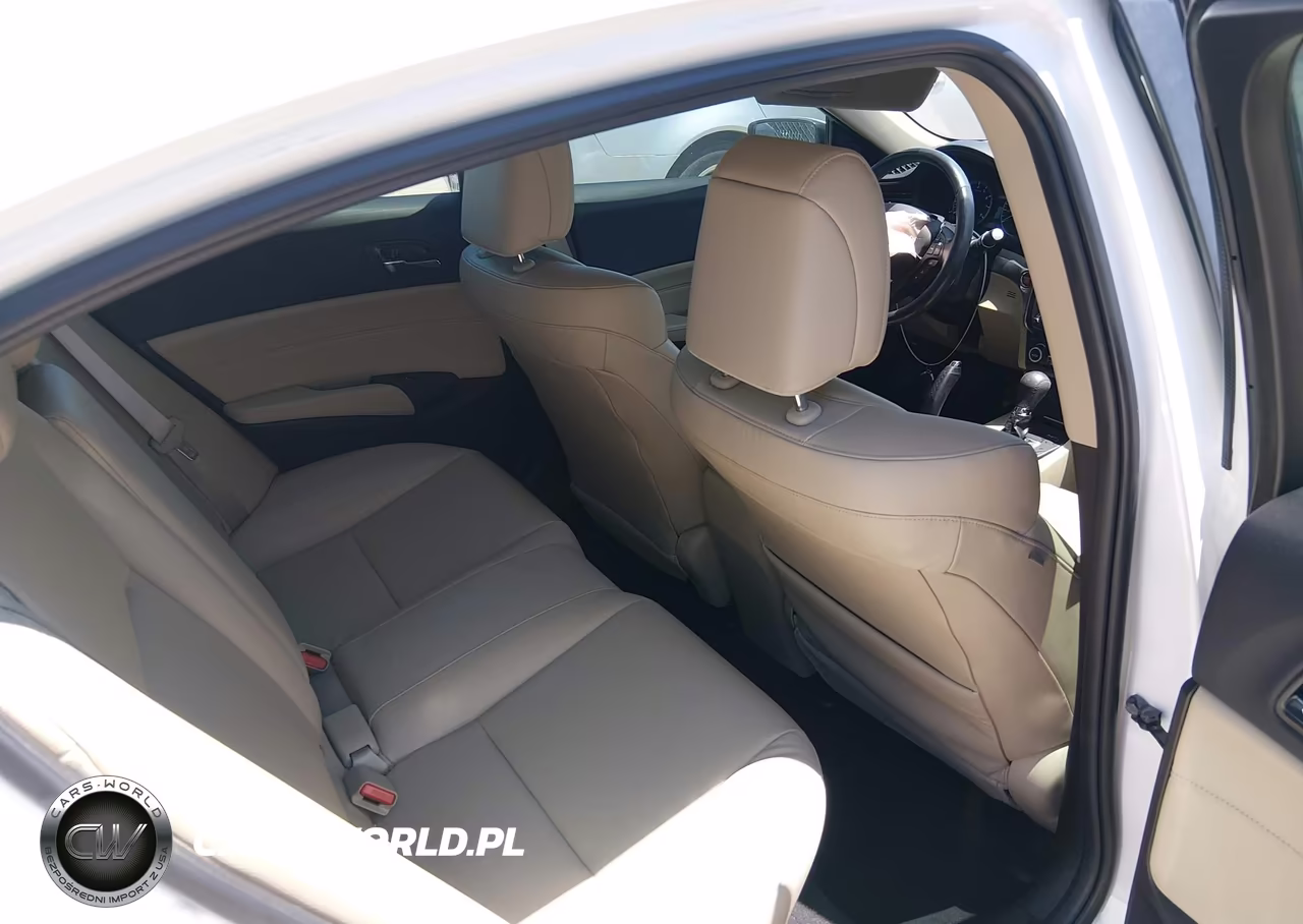 2018 Acura Ilx Acurawatch Plus Package VIN:19UDE2F3XJA006403 - 8