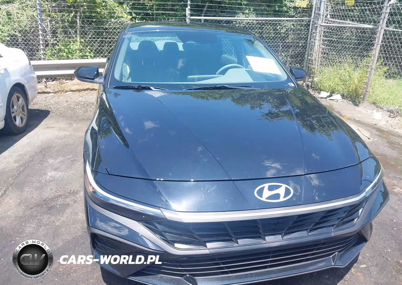 2026 Hyundai Elantra Sel Sport VIN:KMHLM4DG9TU227132 - 12