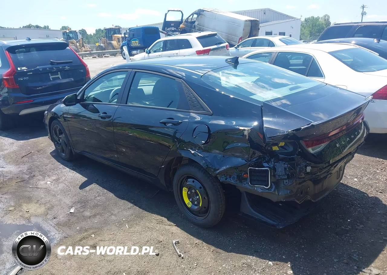 2026 Hyundai Elantra Sel Sport VIN:KMHLM4DG9TU227132 - 3