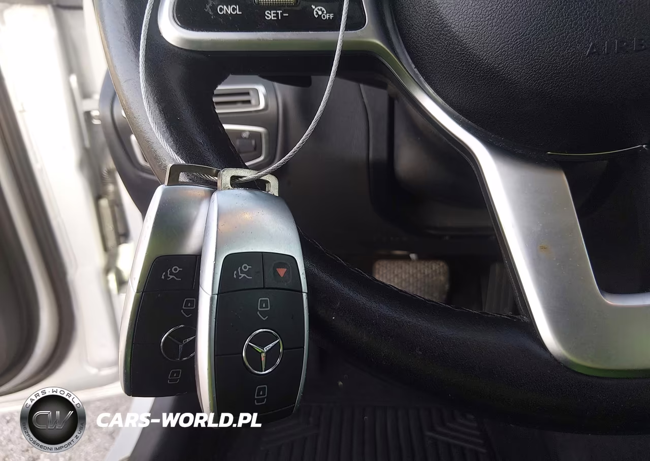 2020 Mercedes-Benz C 300 VIN:55SWF8DB7LU327969 - 11