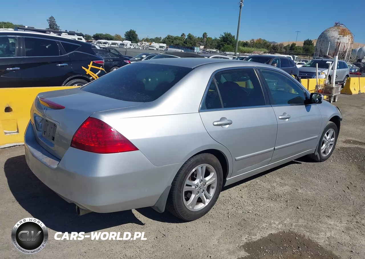 2007 Honda Accord 2.4 Ex VIN:1HGCM56767A112567 - 4