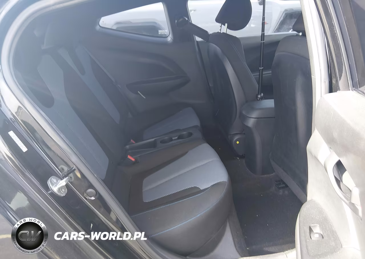 2020 Hyundai Veloster 2.0 VIN:KMHTG6AF5LU022602 - 8