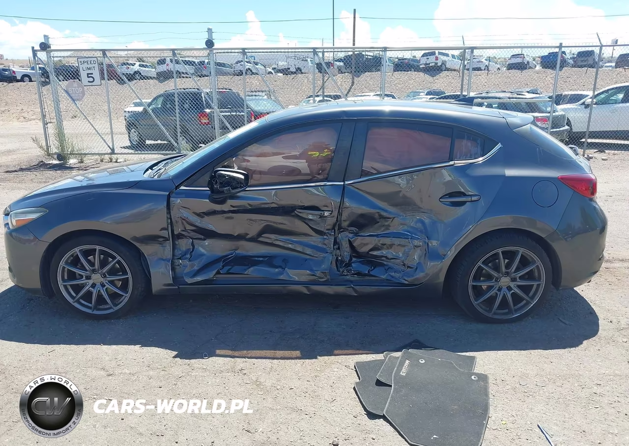 2017 Mazda Mazda3 Grand Touring VIN:JM1BN1M31H1143372 - 14