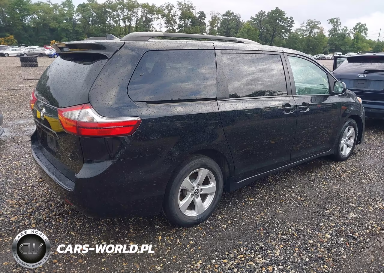 2020 Toyota Sienna Le VIN:5TDKZ3DC1LS054882 - 4