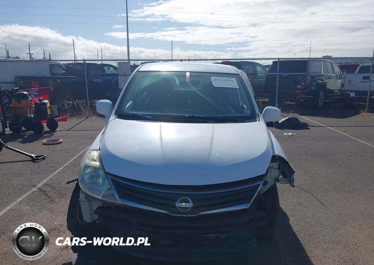 2010 Nissan Versa 1.8S VIN:3N1BC1CP4AL387965 - 13